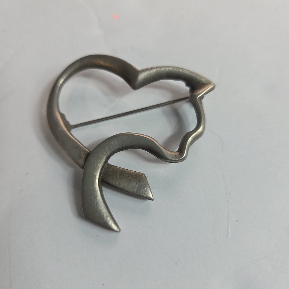 vtg  paquette cat heart brooch pin abstract pewter silver tone signed costume
